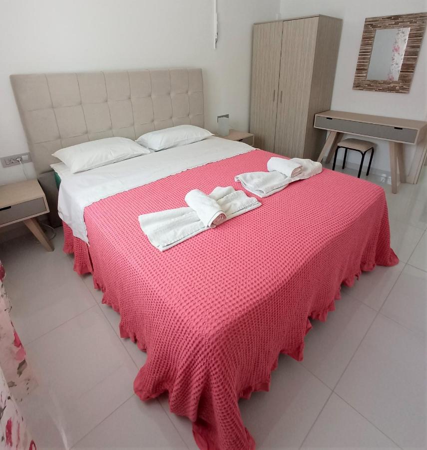 Marion Holiday House อาลีเกส ภายนอก รูปภาพ
